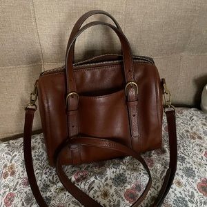 Fossil Satchel EUC